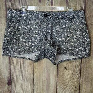 Maurices Shorts Cotton Black Cream Sz 7/8 Mini